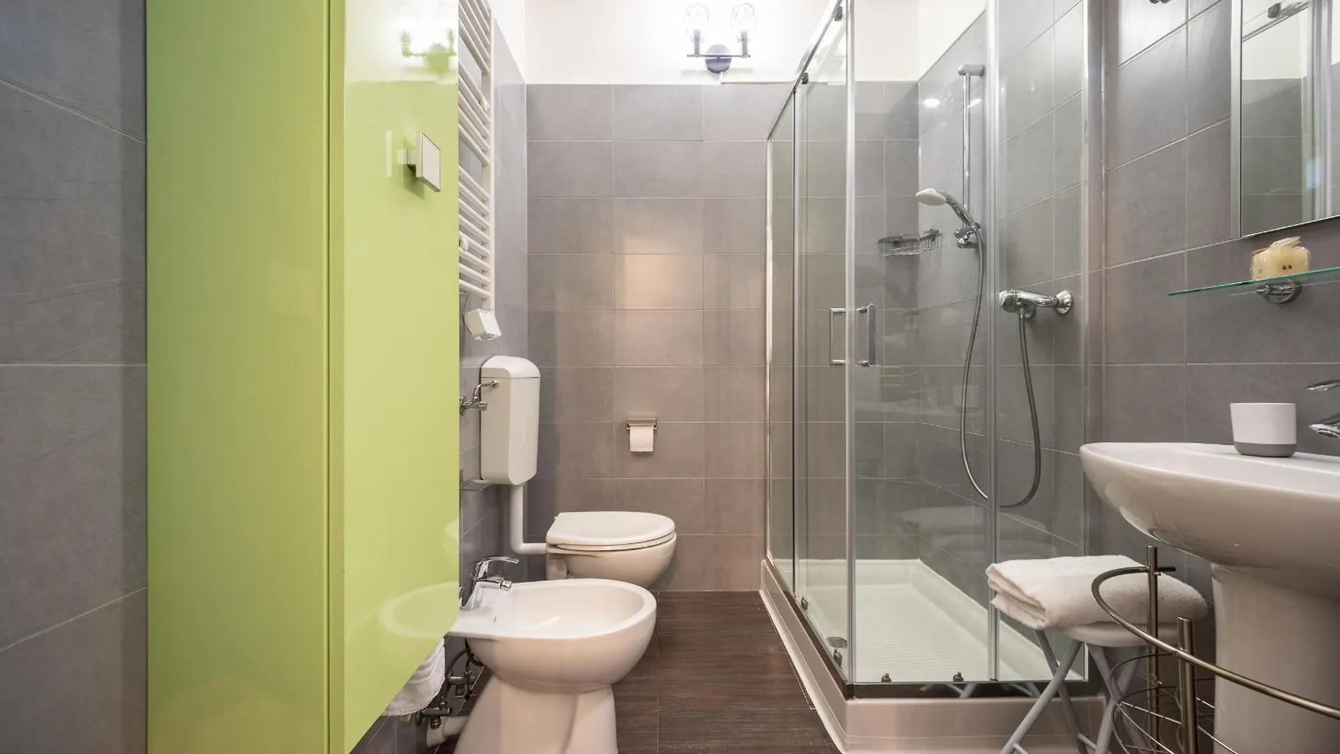 Ambra City House - Ingresso Diretto, Parcheggio Libero E Wi-Fi Verona Appartamento